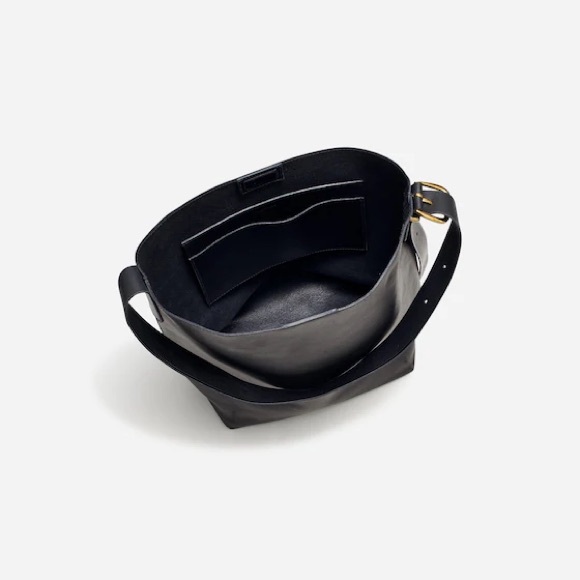 Madewell the essential bucket tote - Picture 2 of 5